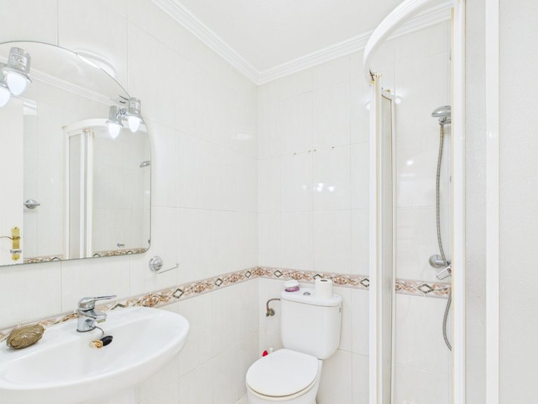 Apartment for Sale in Los Alcazares, Murcia 16