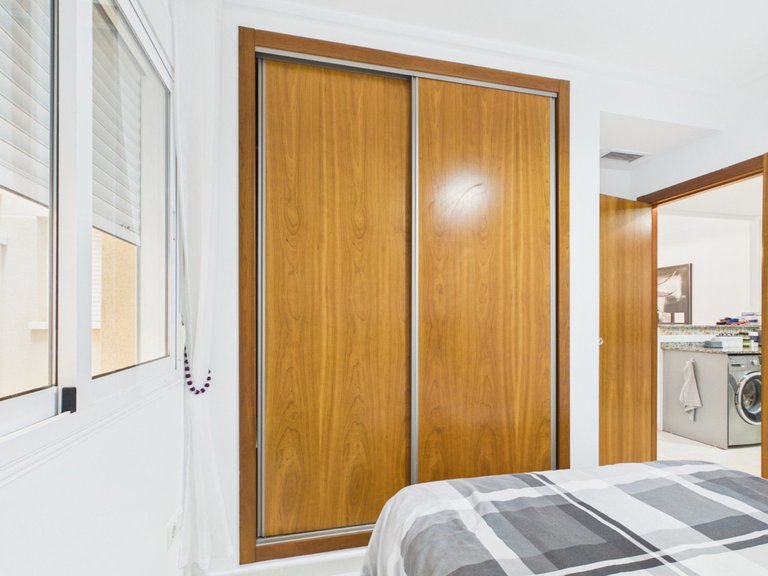 Apartment for Sale in Los Alcazares, Murcia 35