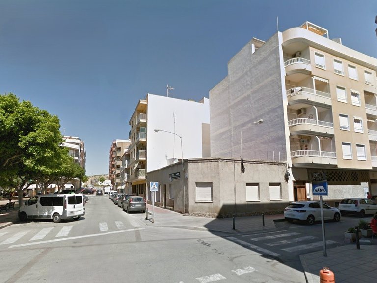 Town House for Sale in Guardamar Del Segura, Alicante 1
