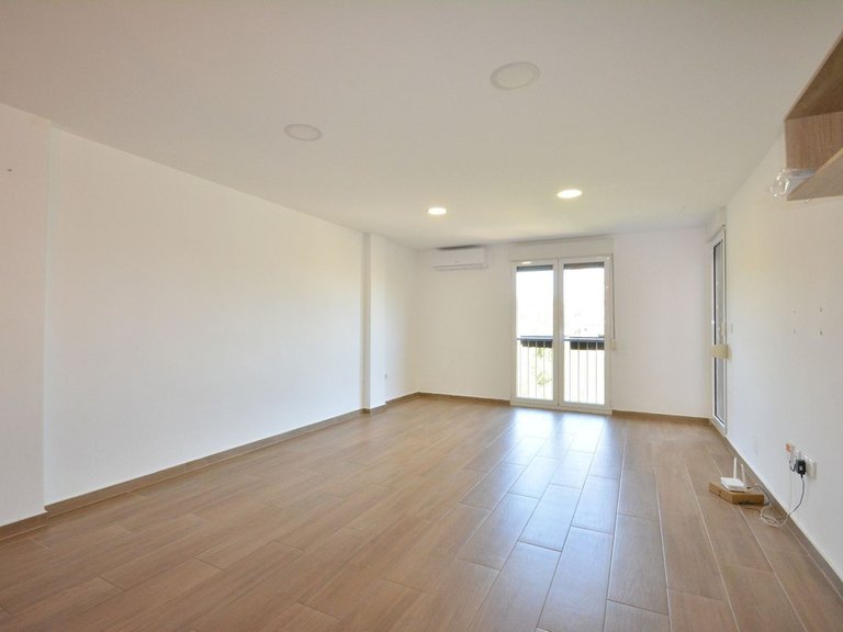 Apartment for Sale in Guardamar Del Segura, Alicante 3