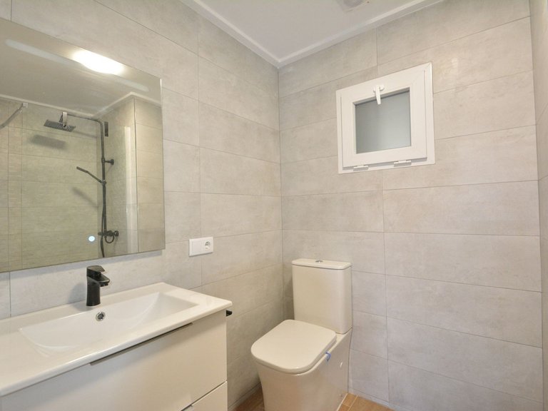 Apartment for Sale in Guardamar Del Segura, Alicante 24