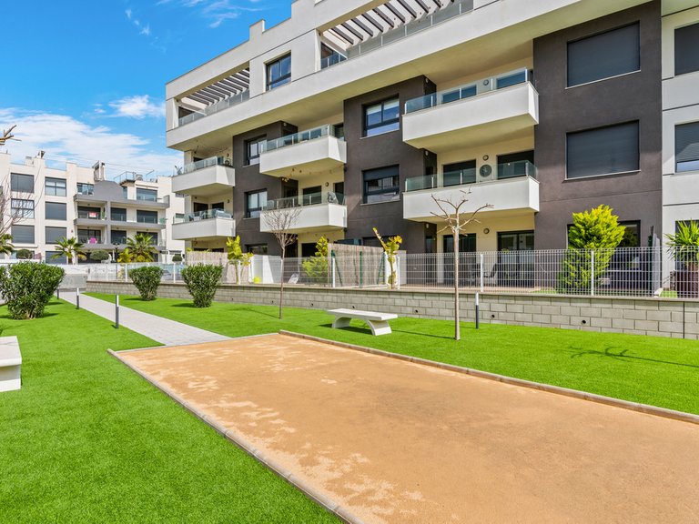 Apartment for Sale in Villamartin, Alicante 5