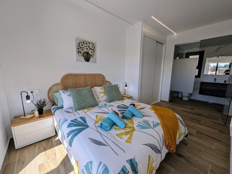 Apartment for Sale in Villamartin, Alicante 30