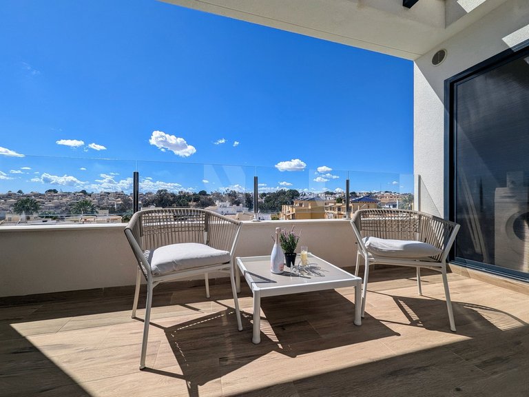 Apartment for Sale in Villamartin, Alicante 42