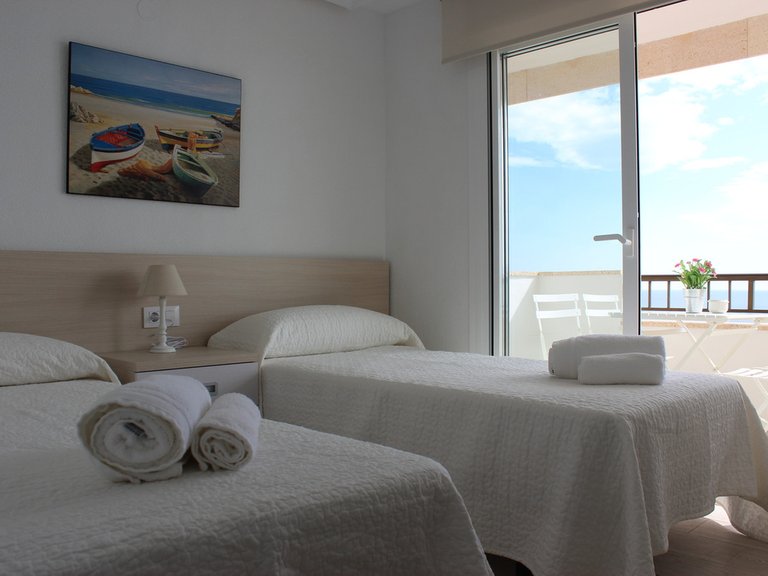 Apartment for Sale in Mil Palmeras, Alicante 25