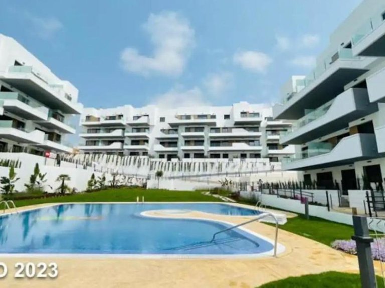 Apartment for Sale in Villamartin, Alicante 4