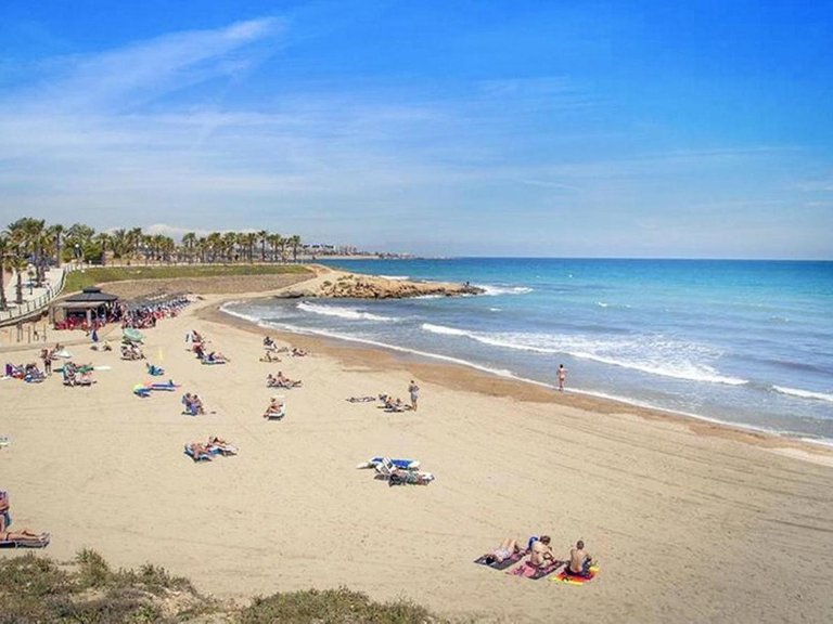Apartment for Sale in Villamartin, Alicante 27