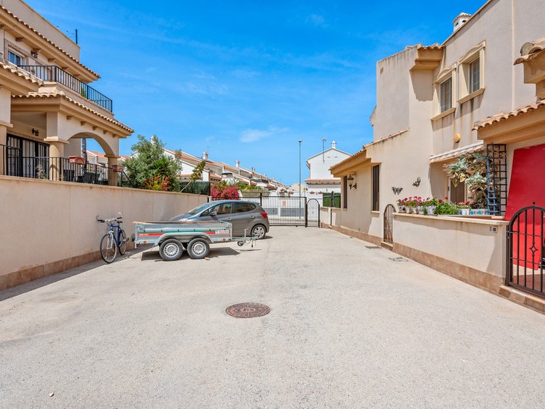 Town House for Sale in San Miguel De Salinas, Alicante 37
