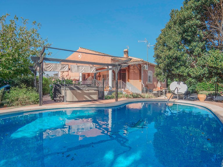 Villa for Sale in San Bartolome, Alicante 3
