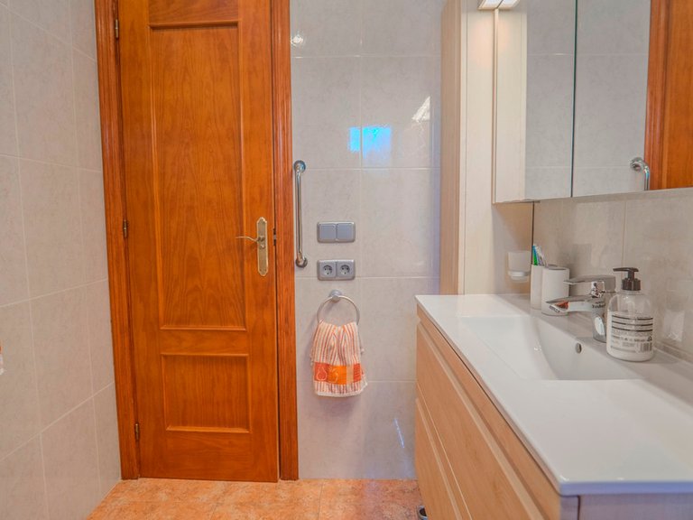 Villa for Sale in San Bartolome, Alicante 25