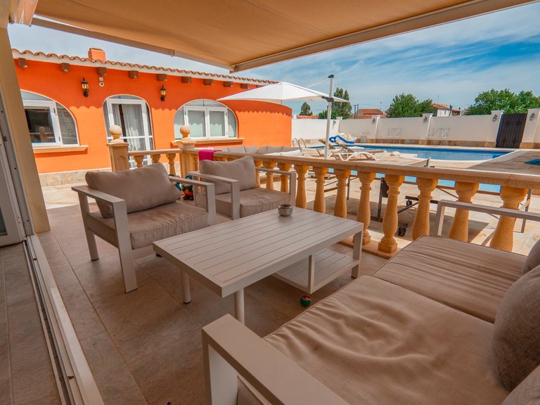 Villa for Sale in Almoradi, Alicante 15