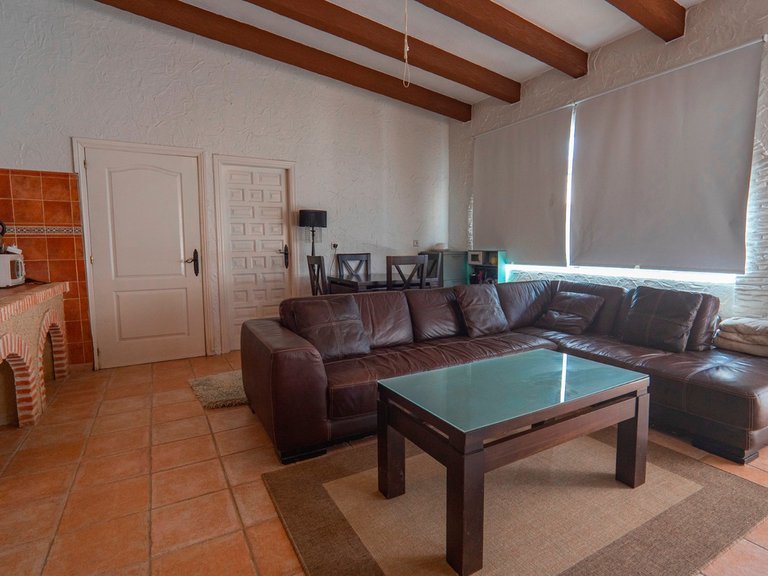 Villa for Sale in Almoradi, Alicante 19