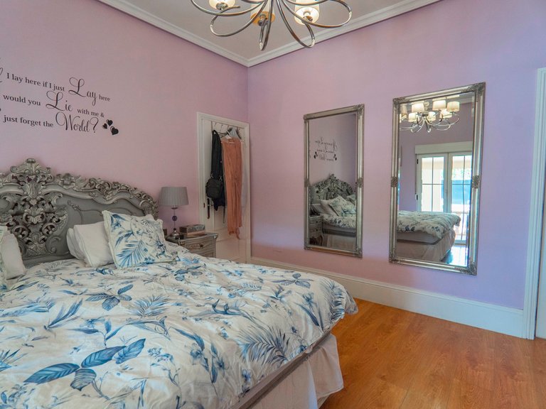 Villa for Sale in Almoradi, Alicante 32