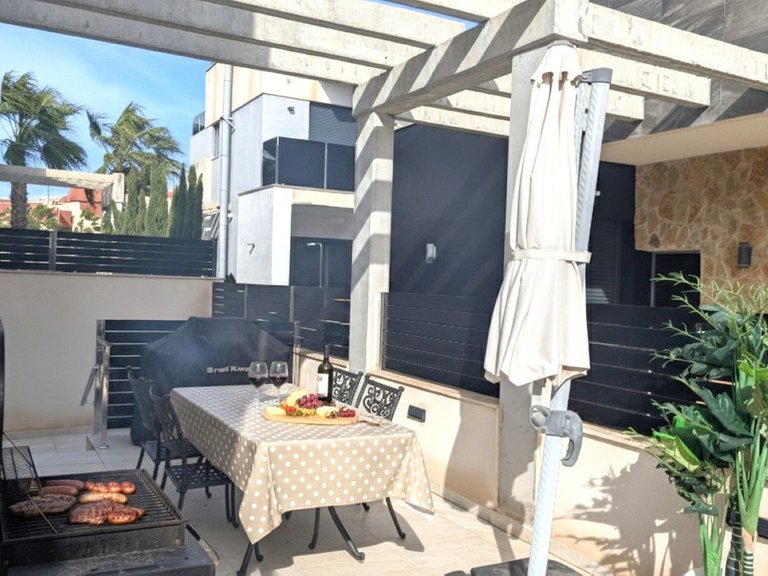 Villa for Sale in Los Dolses, Alicante 11
