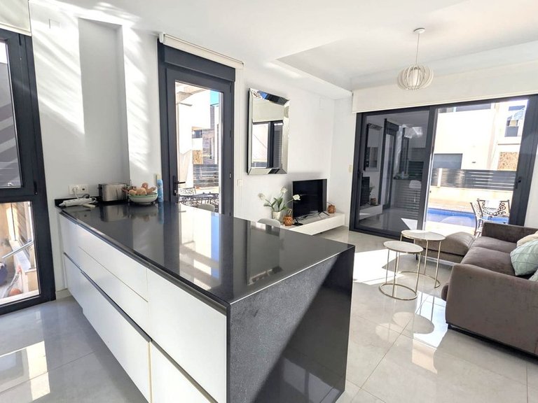 Villa for Sale in Los Dolses, Alicante 17