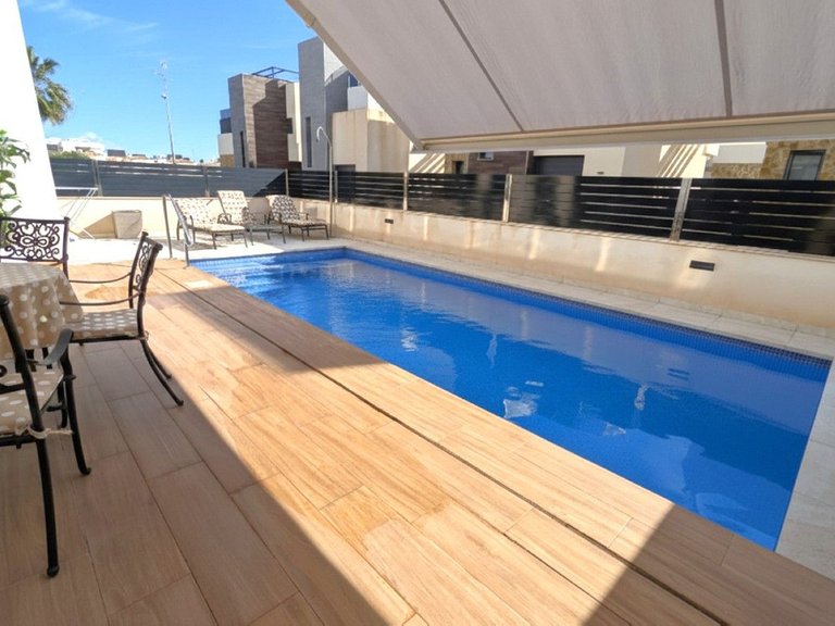 Villa for Sale in Los Dolses, Alicante 24