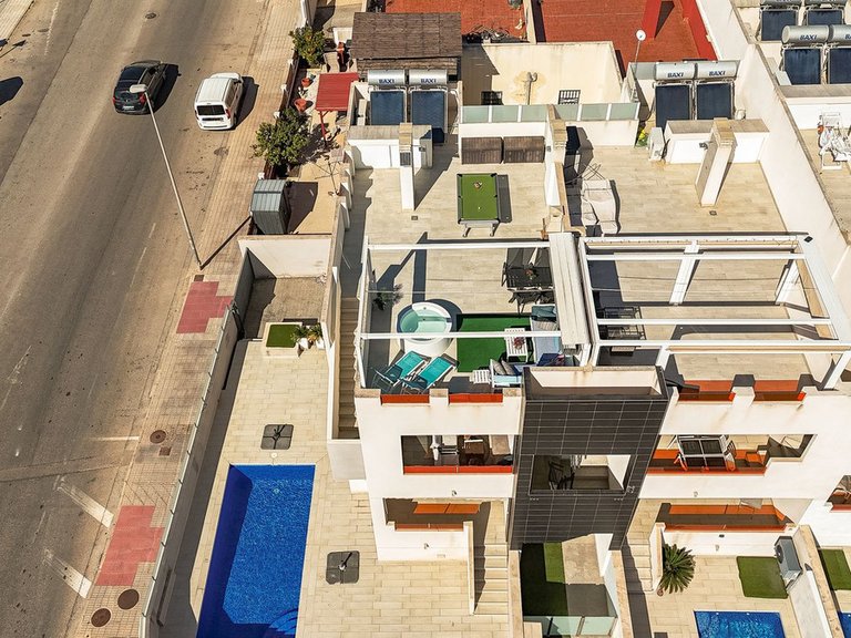 Apartment for Sale in Los Altos, Alicante 1