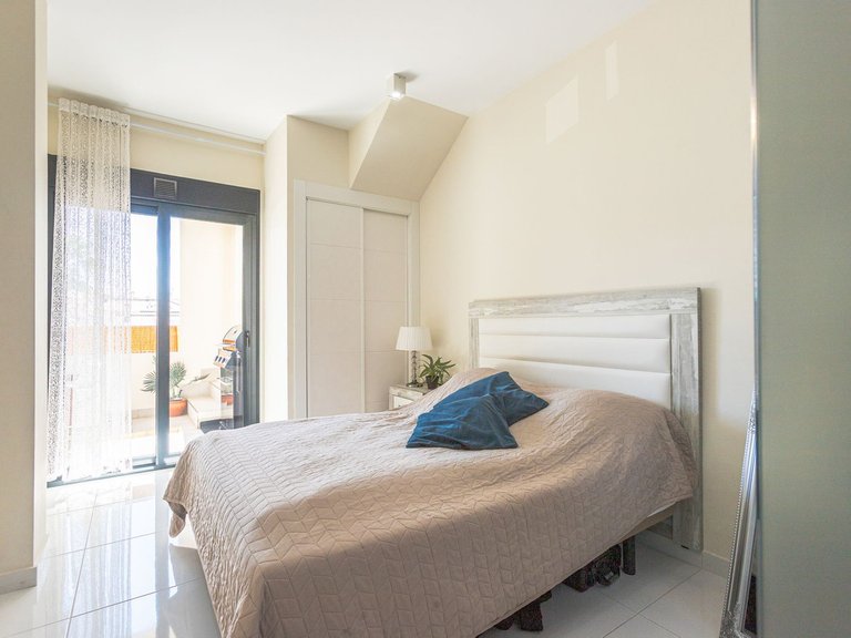 Apartment for Sale in Los Altos, Alicante 11