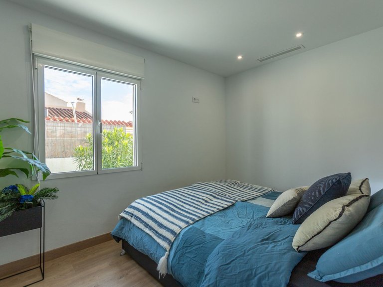 Villa for Sale in Los Balcones, Alicante 9