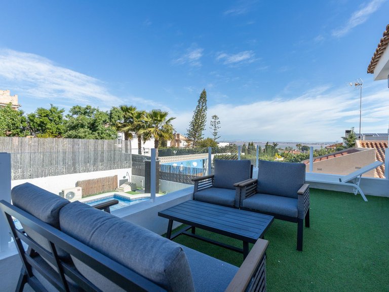 Villa for Sale in Los Balcones, Alicante 38