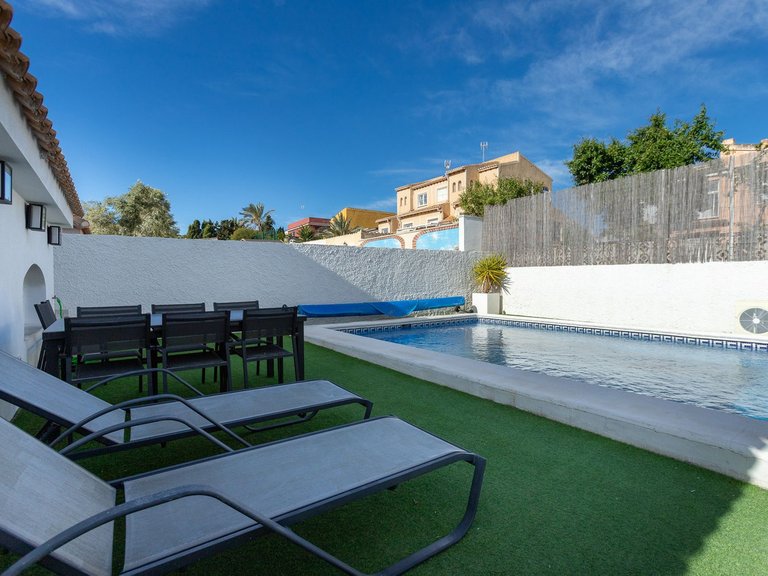 Villa for Sale in Los Balcones, Alicante 42