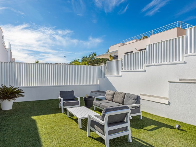 Villa for Sale in San Miguel De Salinas, Alicante 3