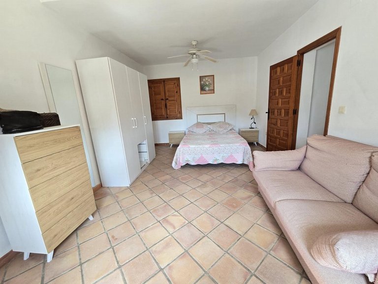 Villa for Sale in Cabo Roig, Alicante 19