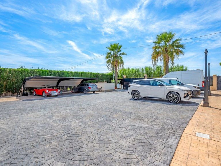 Country House for Sale in Almoradi, Alicante 4