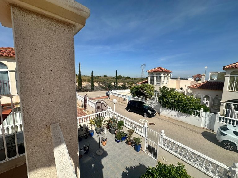 Villa for Sale in Algorfa, Alicante 8