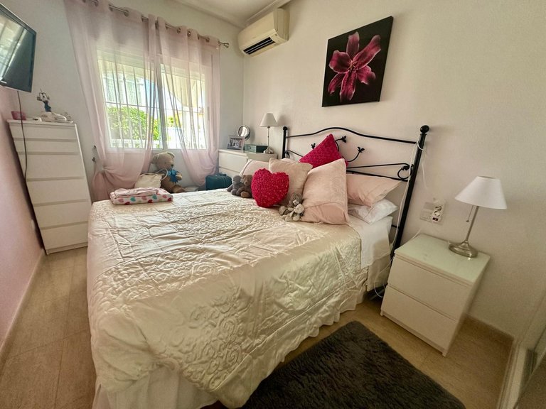 Villa for Sale in Algorfa, Alicante 22