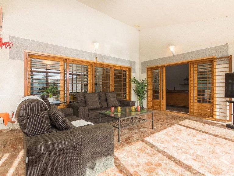 Villa for Sale in Elche, Alicante 7