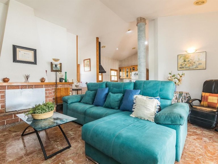 Villa for Sale in Elche, Alicante 17
