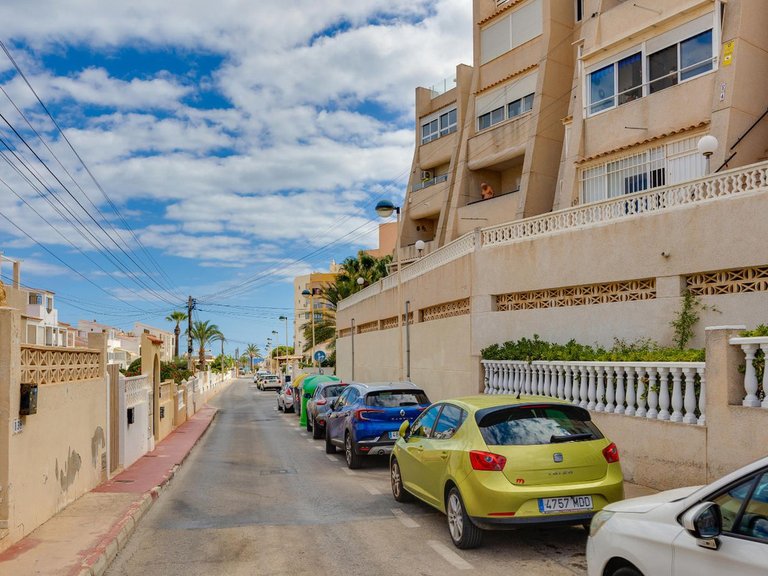 Apartment for Sale in Torrevieja, Alicante 22