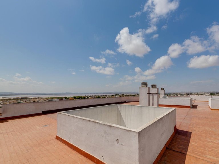 Apartment for Sale in Torrevieja, Alicante 42