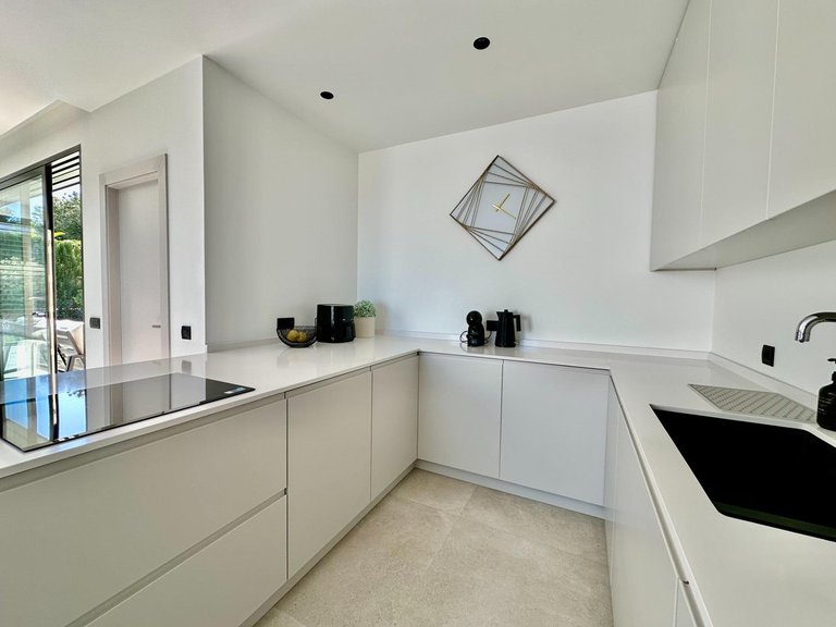 Villa for Sale in Las Colinas, Alicante 9