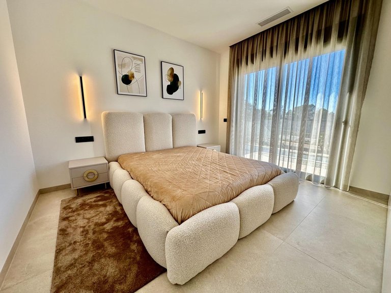 Villa for Sale in Las Colinas, Alicante 13