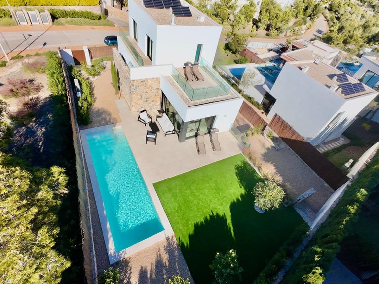 Villa for Sale in Las Colinas, Alicante 27