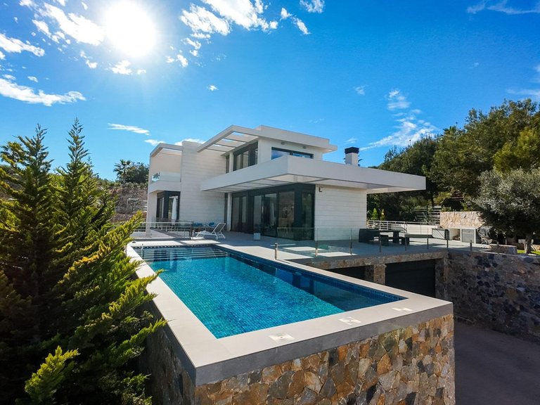Villa for Sale in Las Colinas, Alicante 2