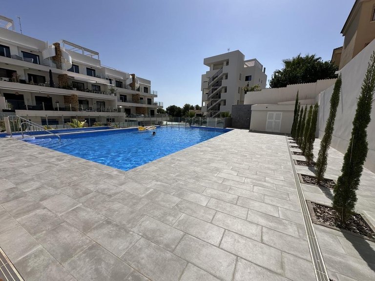 Apartment for Sale in Villamartin, Alicante 7