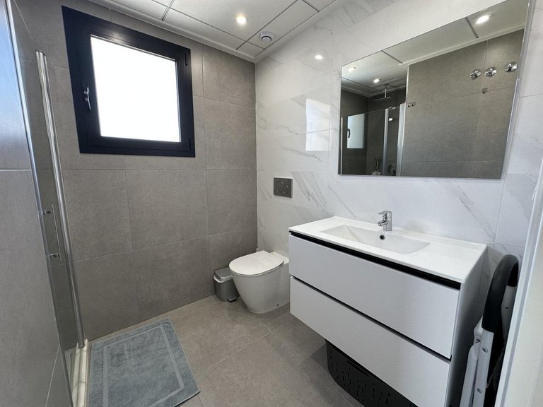 Apartment for Sale in Villamartin, Alicante 16