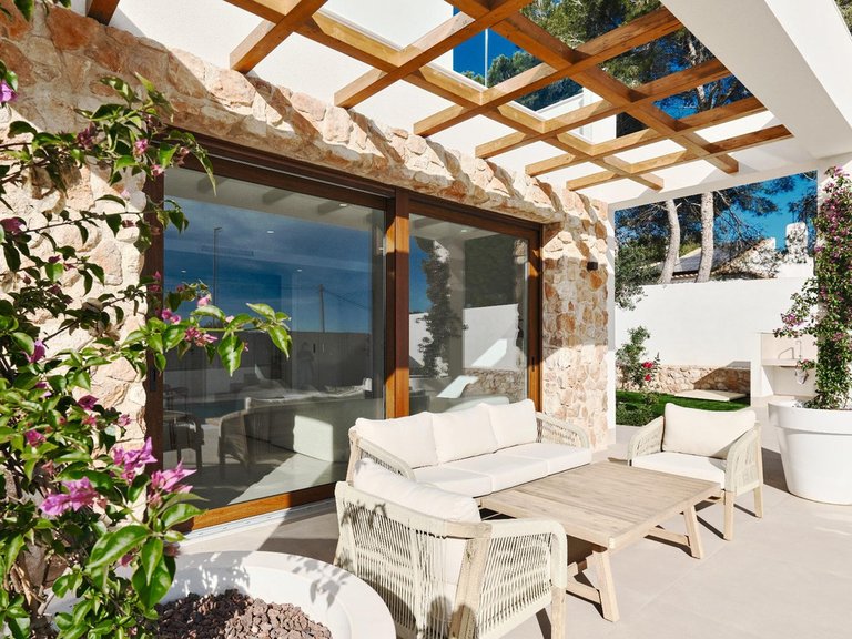 Villa for Sale in Campoamor, Alicante 2