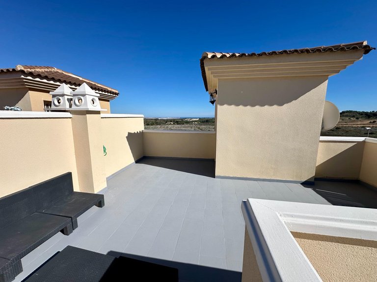 Villa for Sale in San Miguel De Salinas, Alicante 4