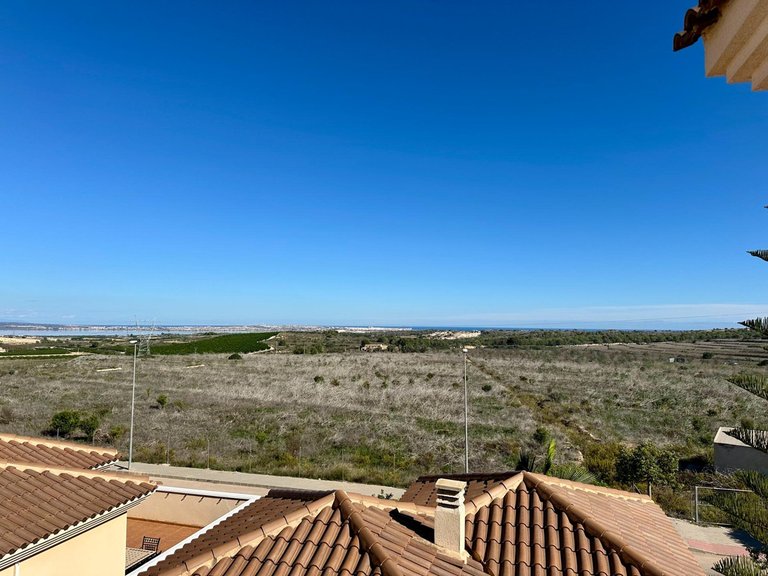 Villa for Sale in San Miguel De Salinas, Alicante 5
