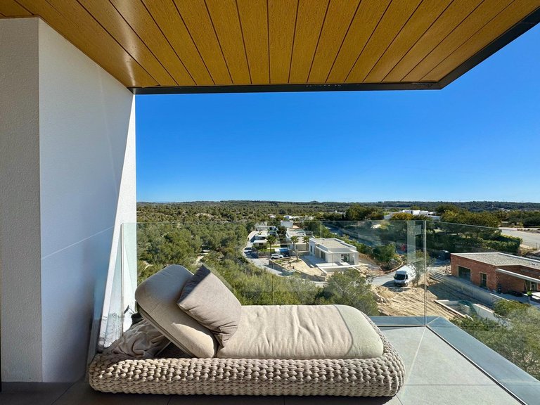 Apartment for Sale in Las Colinas, Alicante 31