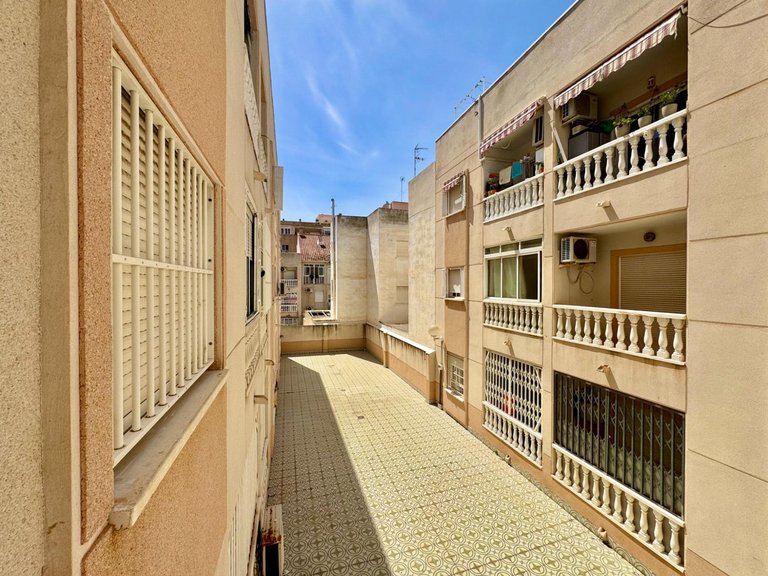 Apartment for Sale in Torrevieja, Alicante 25