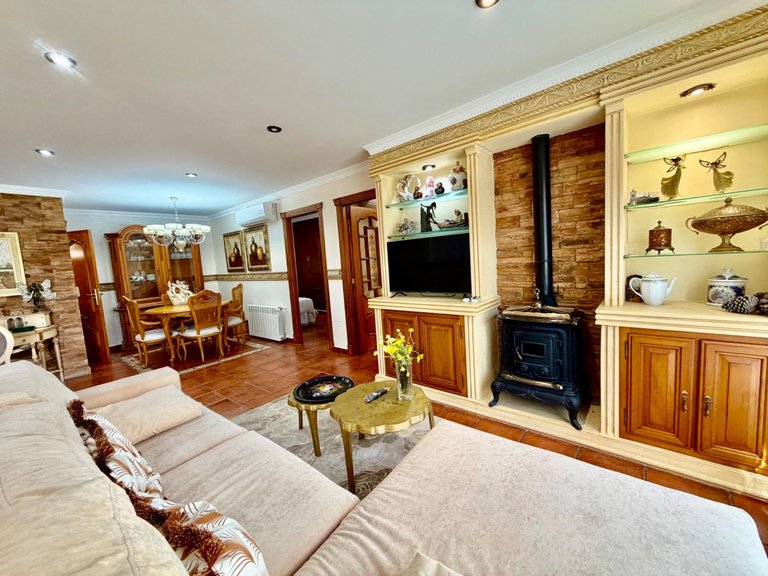 Villa for Sale in La Zenia, Alicante 6
