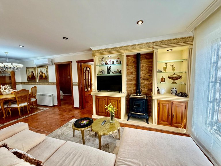 Villa for Sale in La Zenia, Alicante 7