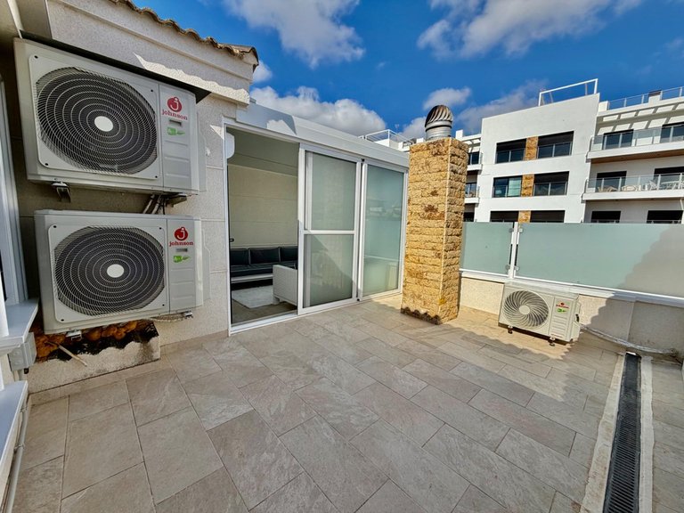 Villa for Sale in La Zenia, Alicante 38