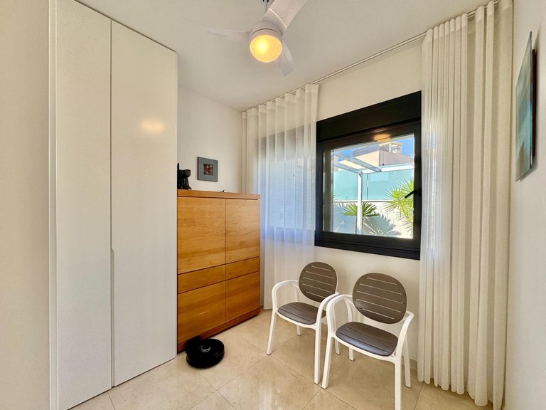 Villa for Sale in San Miguel De Salinas, Alicante 16