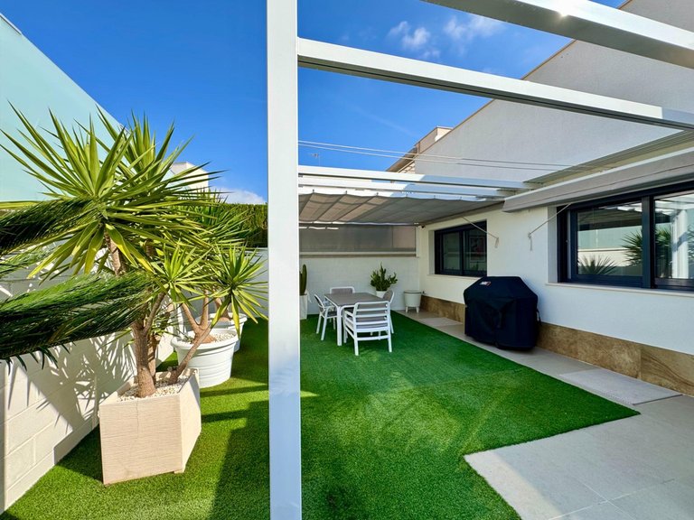 Villa for Sale in San Miguel De Salinas, Alicante 33